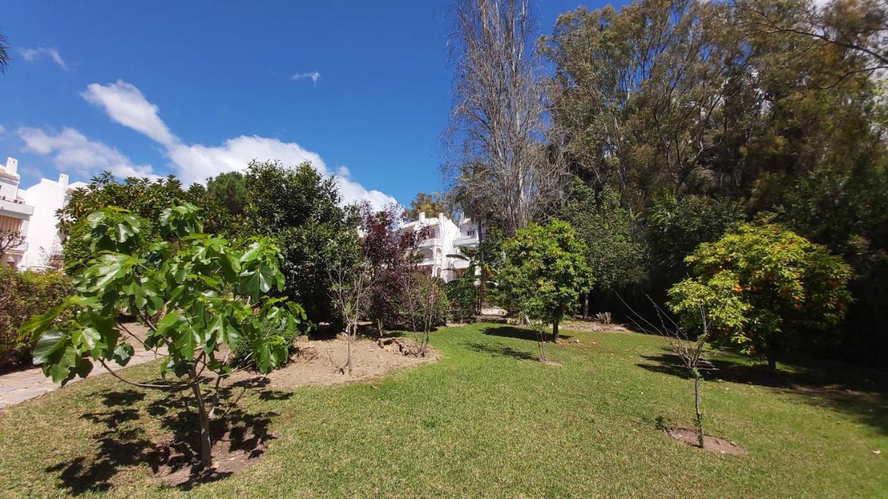 Del Parque Flats Le Village Marbella Golf Exterior photo